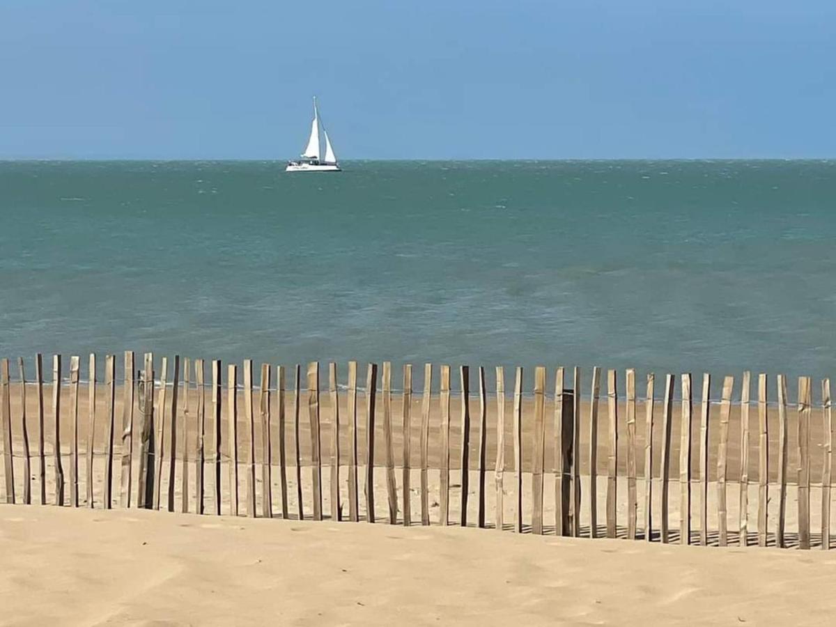 Duplex 3 Pieces A Deux Pas De La Plage Avec Parking - 4 Pers - Fr-1-706-16 Chatelaillon-Plage Luaran gambar