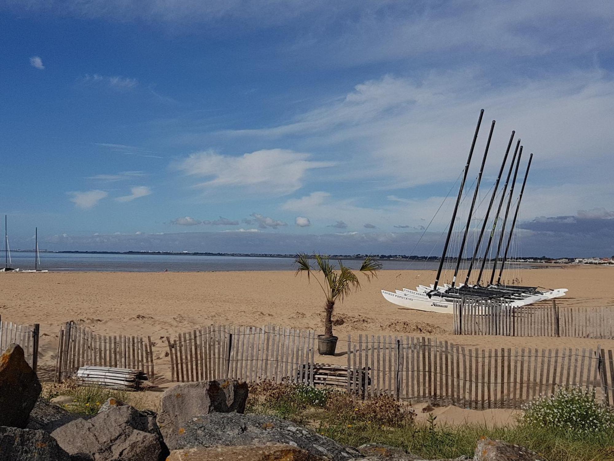 Duplex 3 Pieces A Deux Pas De La Plage Avec Parking - 4 Pers - Fr-1-706-16 Chatelaillon-Plage Luaran gambar